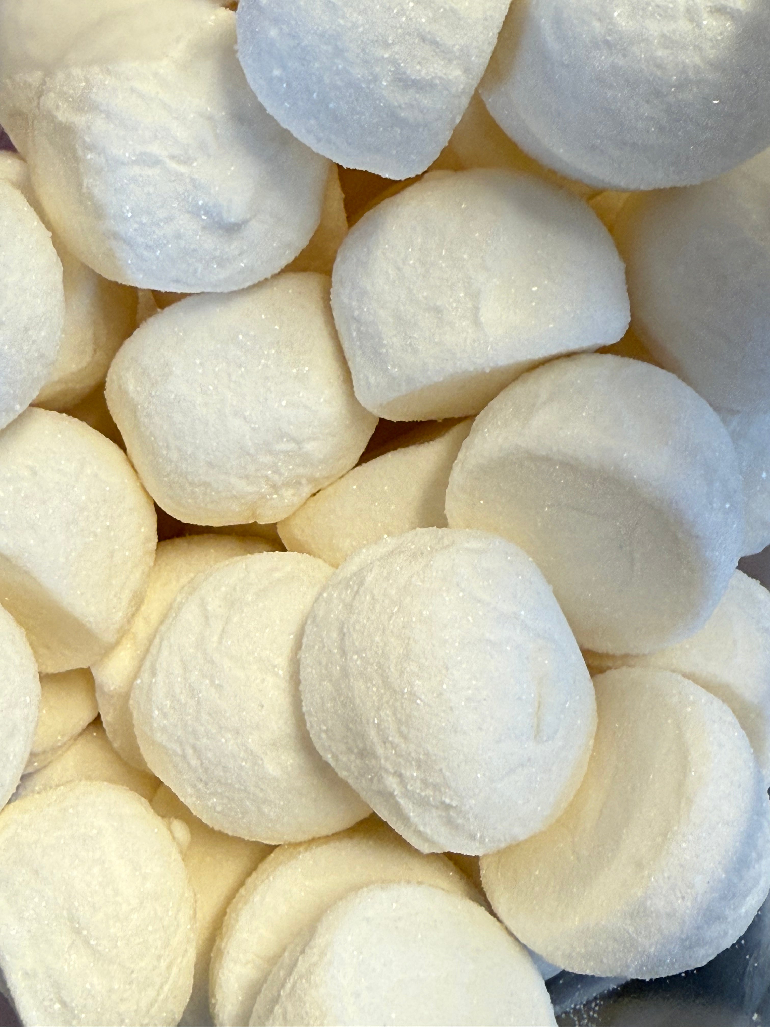 White Soft Fluffy Marshmallows