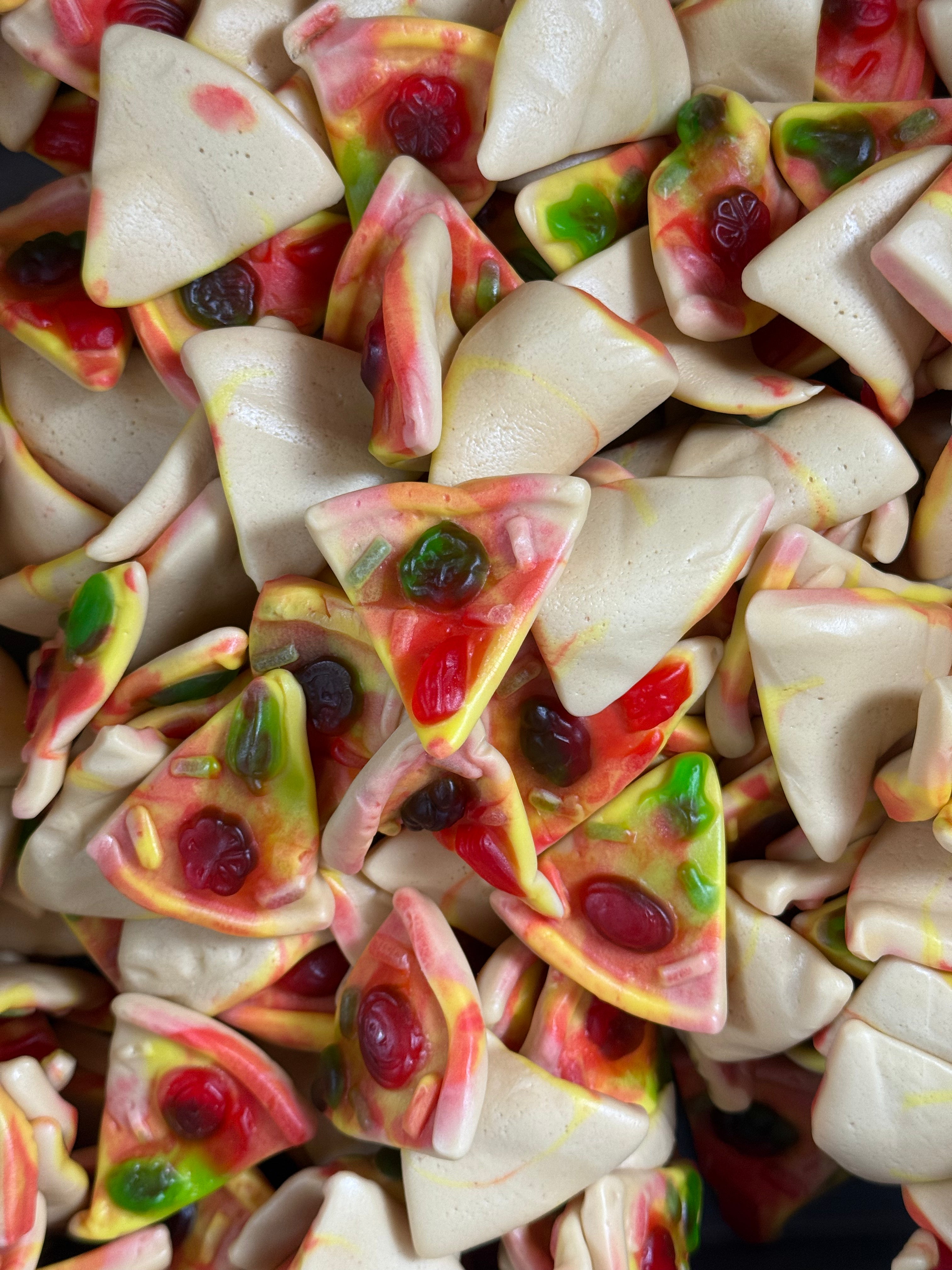 Snwy Sweet Pizza Slices