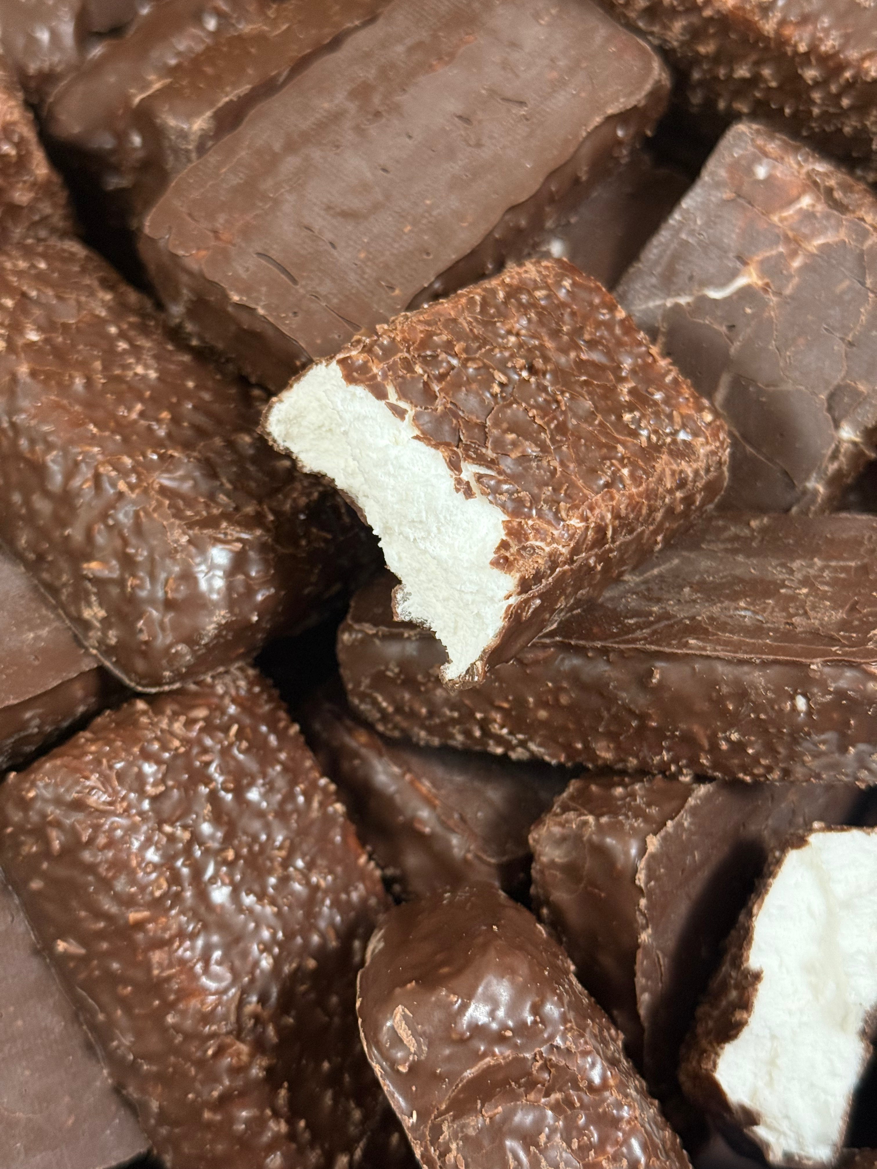 Snwy Choco Covered Spekken